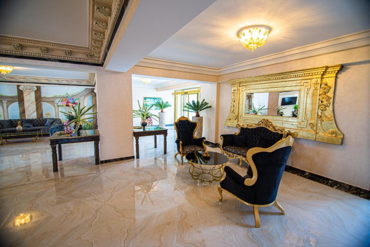 Alessio Hotel Residence Костинещи Екстериор снимка
