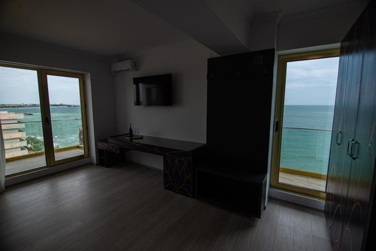 Alessio Hotel Residence Костинещи Екстериор снимка