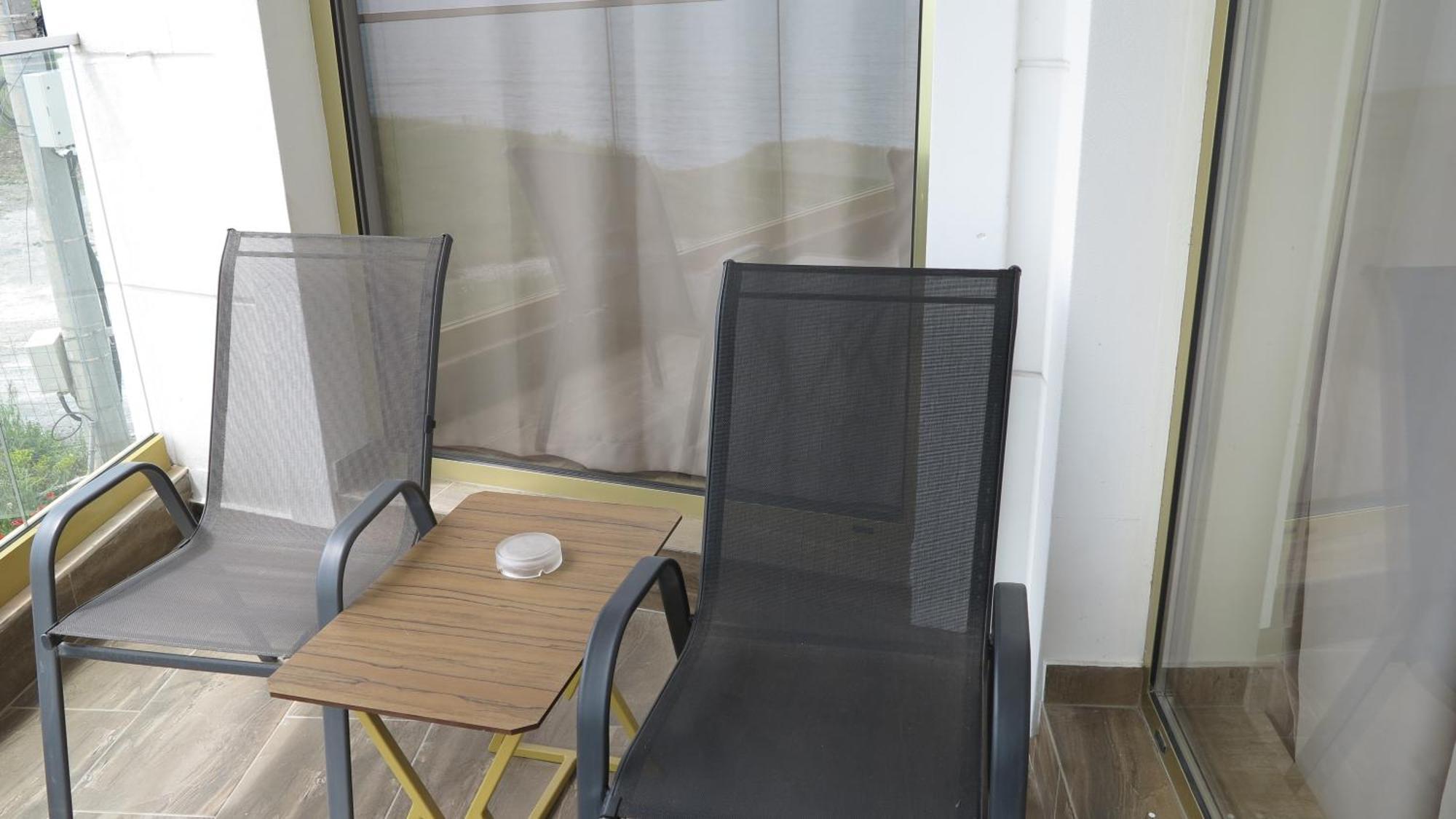 Alessio Hotel Residence Костинещи Екстериор снимка